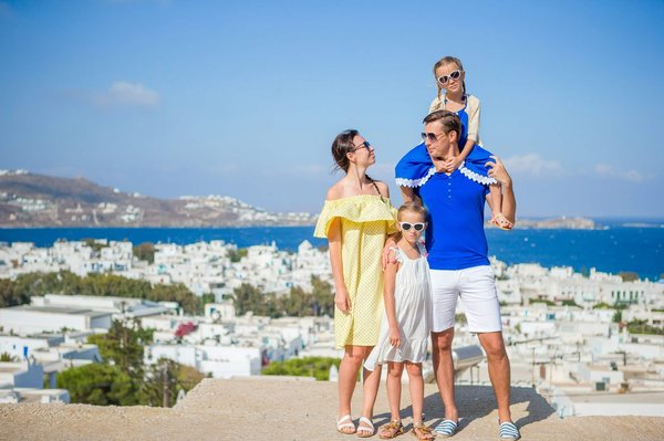 Découvrez la Grèce en famille : guide ultime pour des vacances mémorables